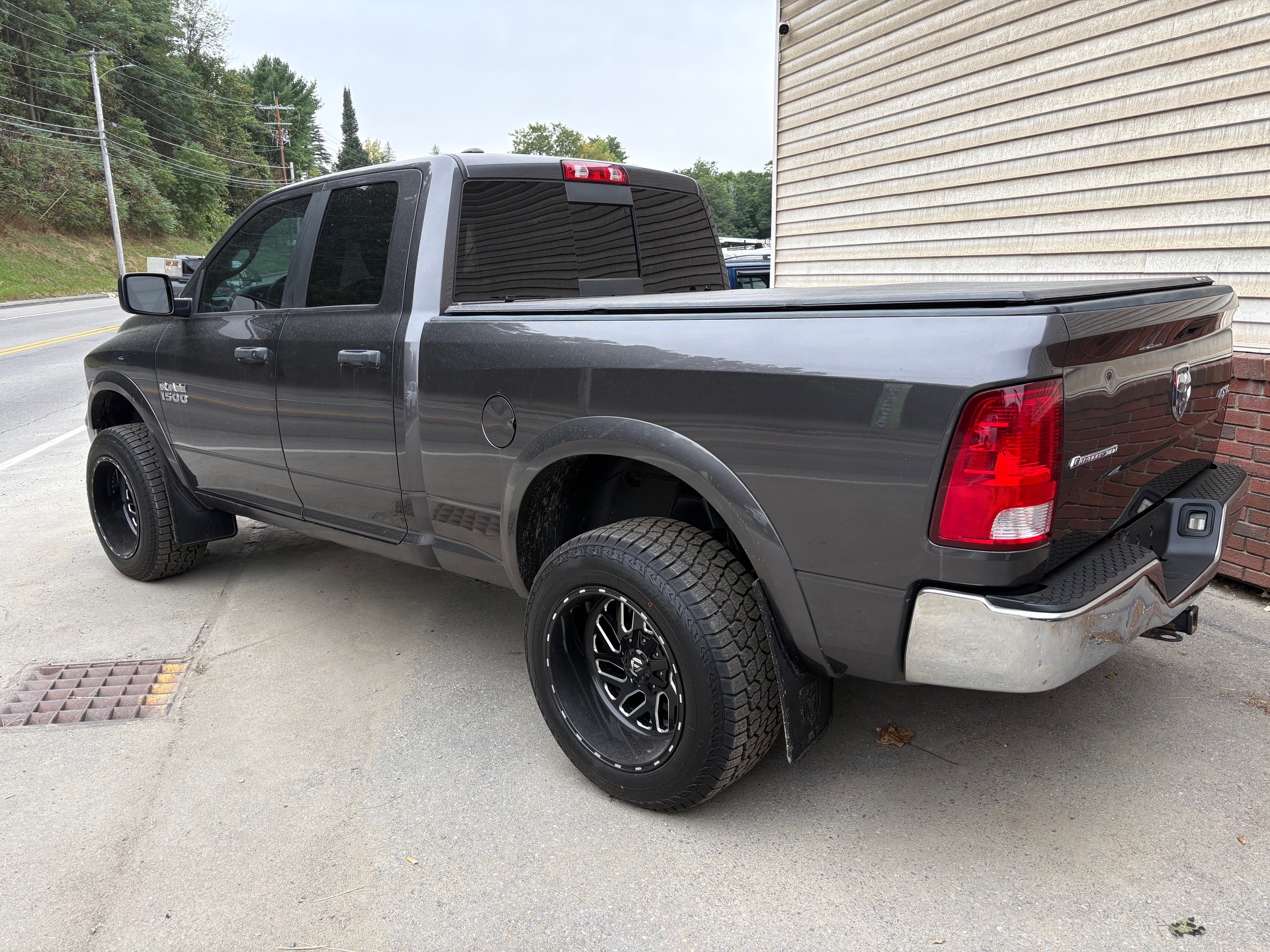 ram ram 1500 2017 1C6RR7GG8HS681783 image ram ram 1500 2017 1C6RR7GG8HS681783 image